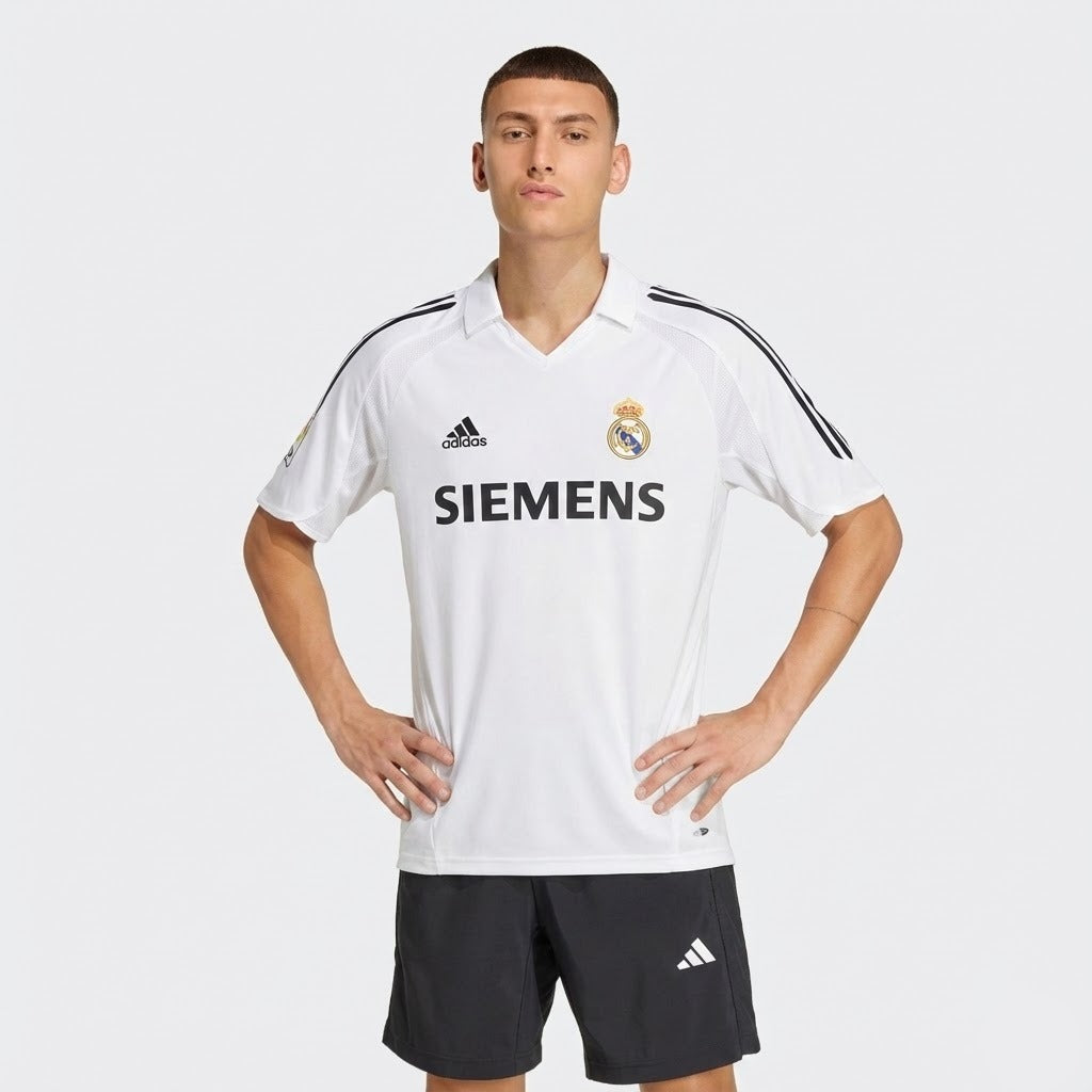 Camisa Retrô Real Madrid 2005/06 I