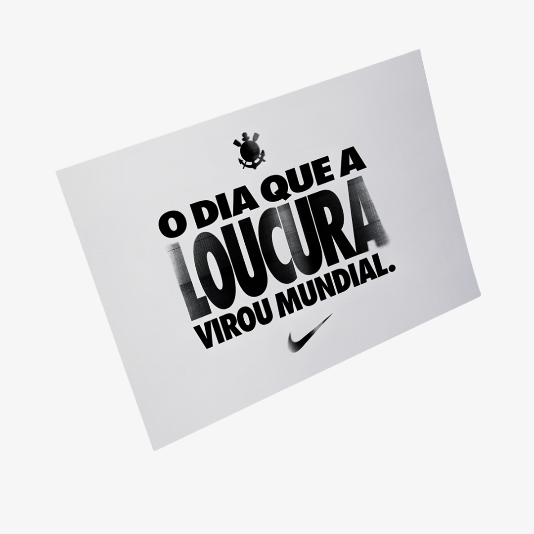 Kit Posters Corinthians - "O Dia que a Loucura Virou Mundial" + 4 Adesivos Exclusivos