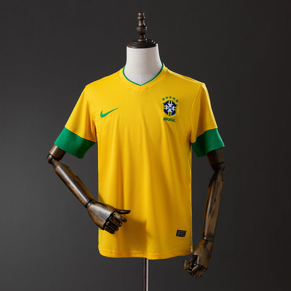 Camisa Retrô Seleção Brasil Amarela 2012/13