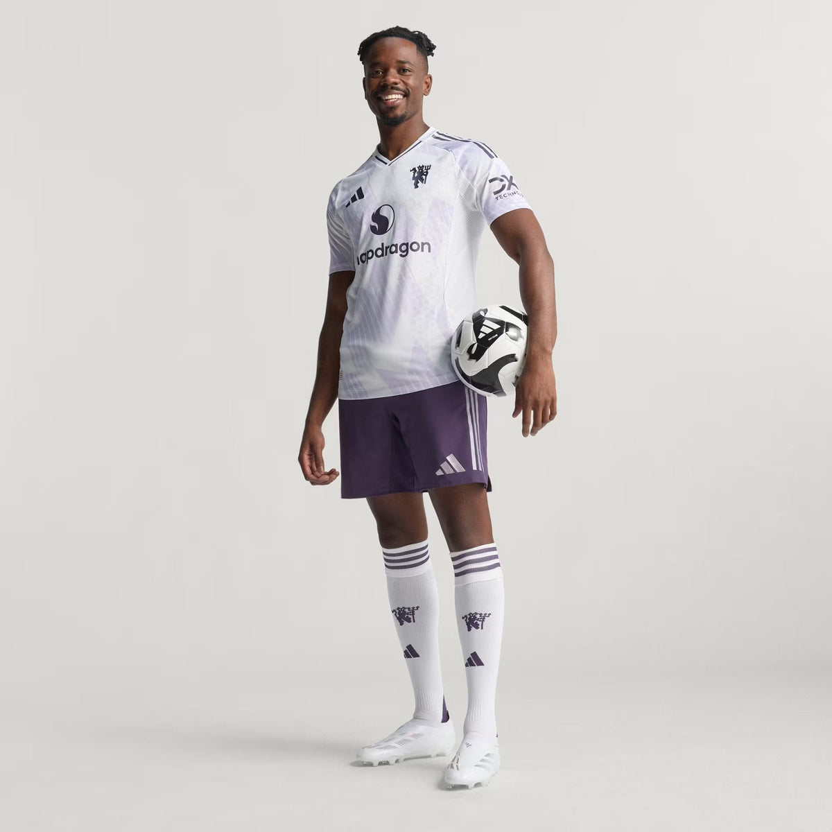 Camisa  Manchester United 2025/26 II - Vista Frontal/Detalhes