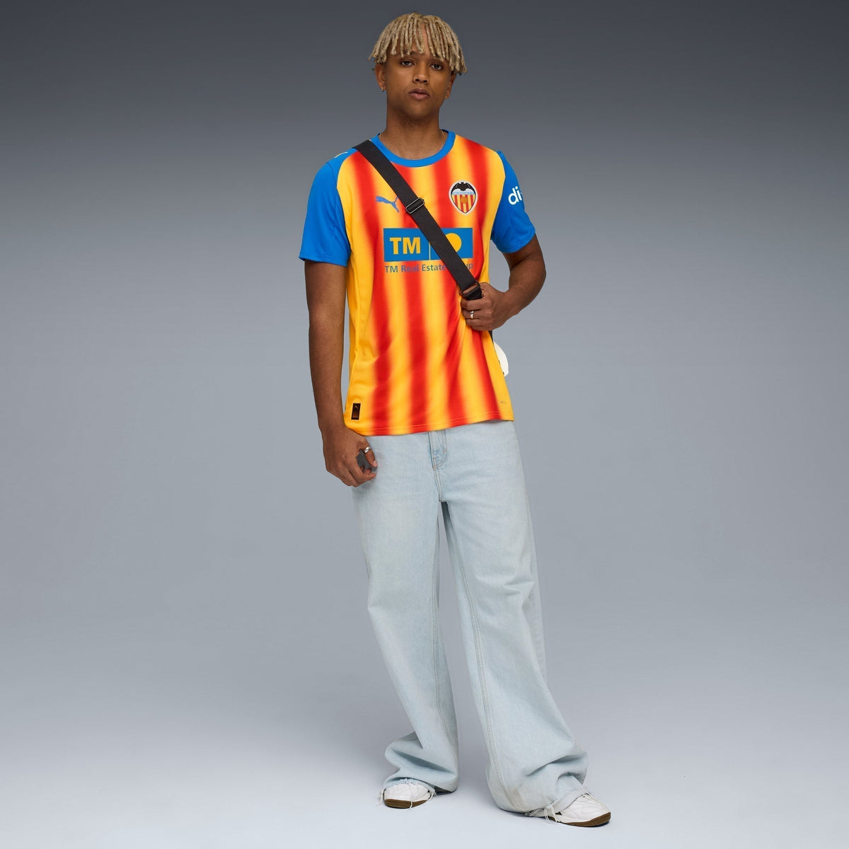 Camisa  Valencia 2025/26 III Torcedor - Vista Frontal/Detalhes